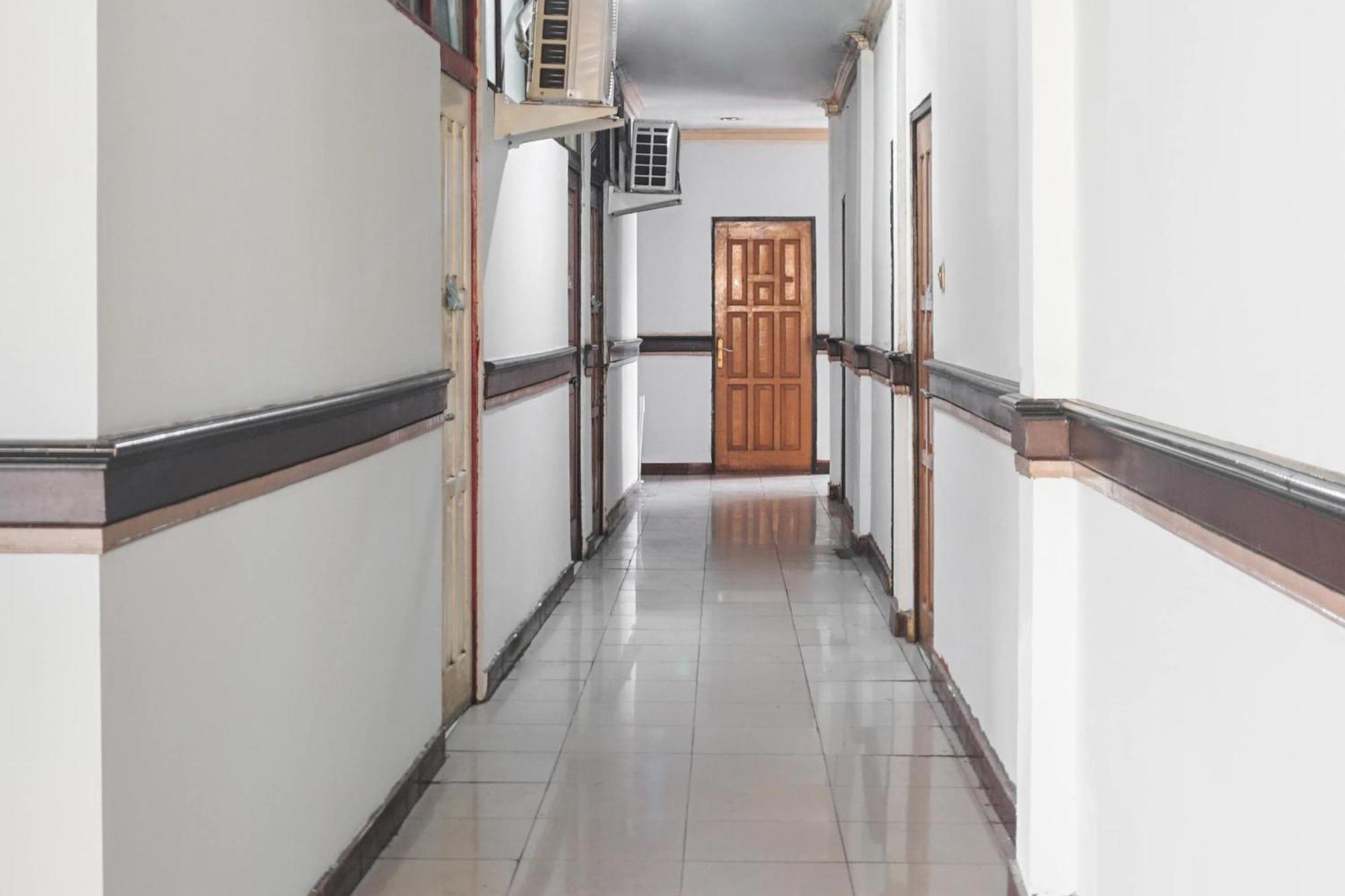 Spot On 92890 Losmen Bahalap Syariah Marabahannearsiring Marabahan Ulek Barito Banjarmasin  Ngoại thất bức ảnh