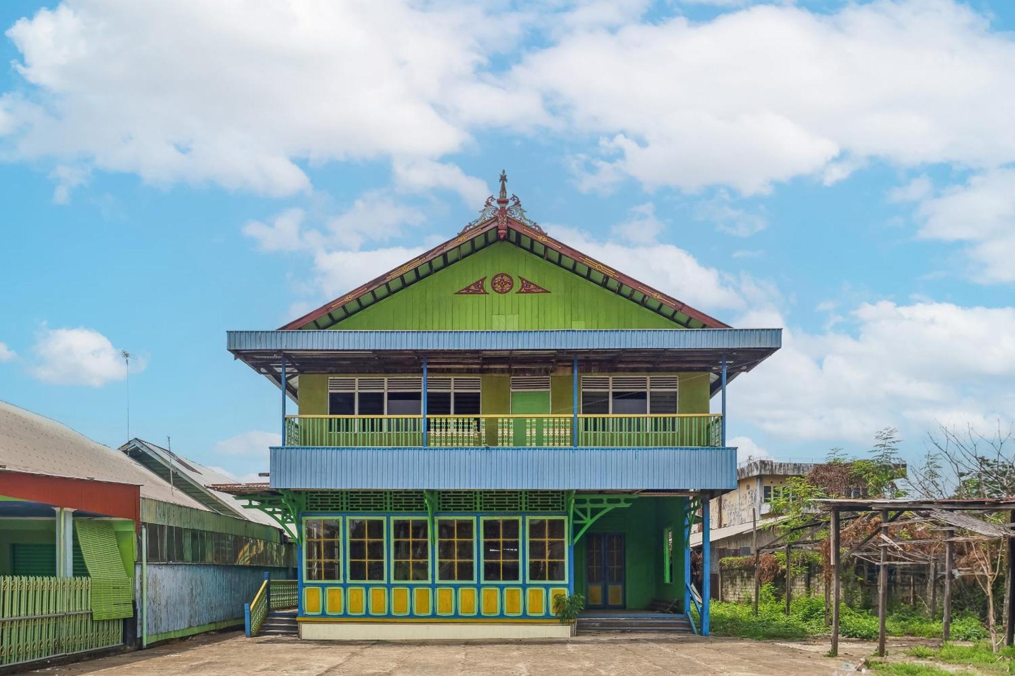 Spot On 92890 Losmen Bahalap Syariah Marabahannearsiring Marabahan Ulek Barito Banjarmasin  Ngoại thất bức ảnh